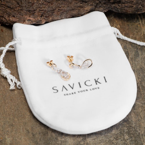 Kolczyki Savicki: złote, diamenty